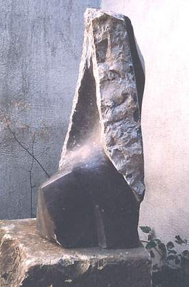 N.T. - 1999 - grijs marmer - 80:35:25 cm - verkocht